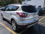 Used 2017 Ford Escape SE w/ Equipment Group 201A image 5