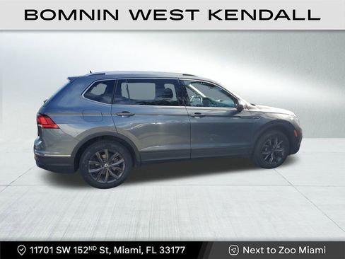 Used 2022 Volkswagen Tiguan SE image 8