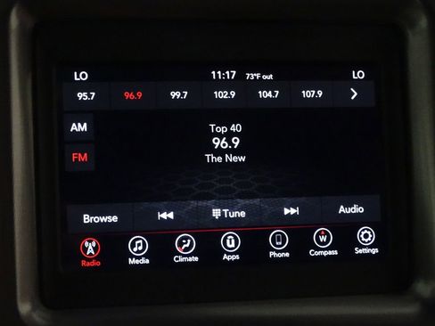 Used 2019 Dodge Challenger SXT image 19