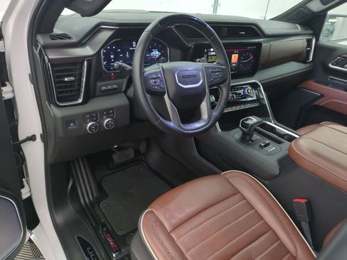 Used 2025 GMC Sierra 1500 Denali Ultimate AWD/4WD image 2