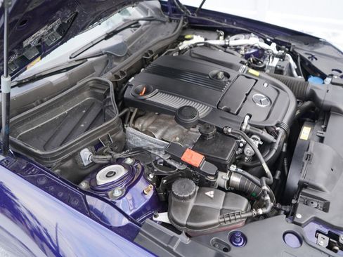 Used 2015 Mercedes-Benz SLK 250 2dr Roadster SLK 250 image 91