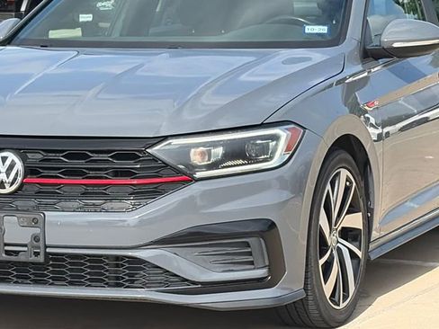 Used 2021 Volkswagen Jetta GLI image 4