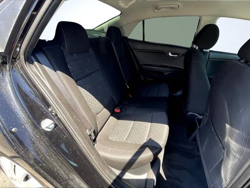 Used 2022 Kia Rio LX image 27