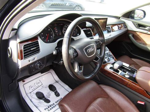 Used 2014 Audi A8 3.0T w/ Premium Package image 16