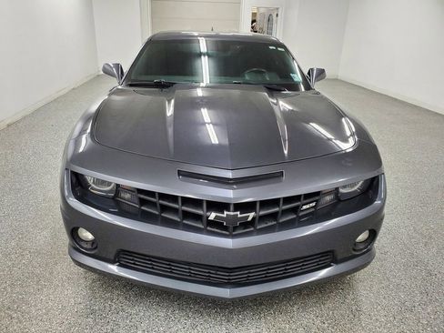 Used 2011 Chevrolet Camaro SS image 2