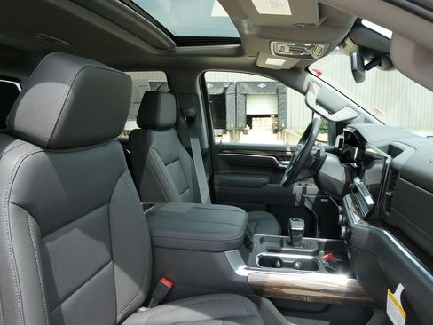 New 2026 Chevrolet Silverado 1500 RST w/ All Star Edition Plus AWD/4WD image 11