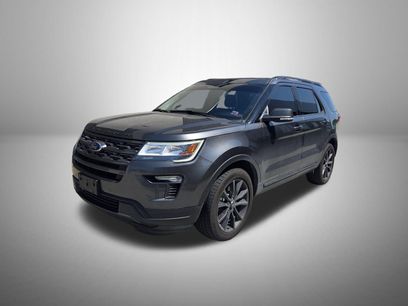 Used 2018 Ford Explorer XLT w/ Equipment Group 202A