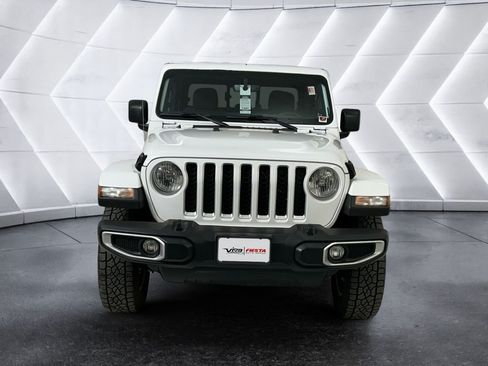Used 2023 Jeep Gladiator Overland AWD/4WD image 2