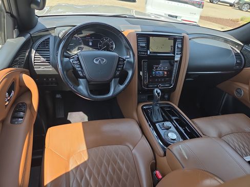 Used 2021 INFINITI QX80 Sensory w/ Cargo Package image 8