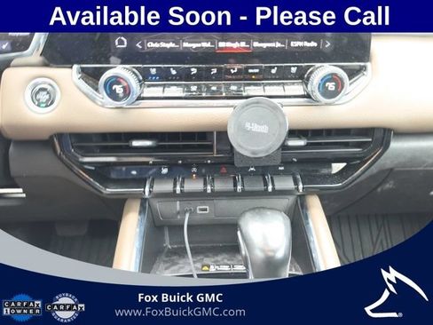 Used 2024 GMC Canyon Denali w/ LPO, Denali Black Edition AWD/4WD image 13