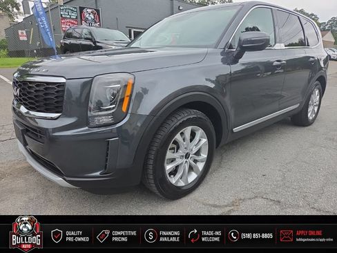 Used 2022 Kia Telluride LX AWD/4WD image 1