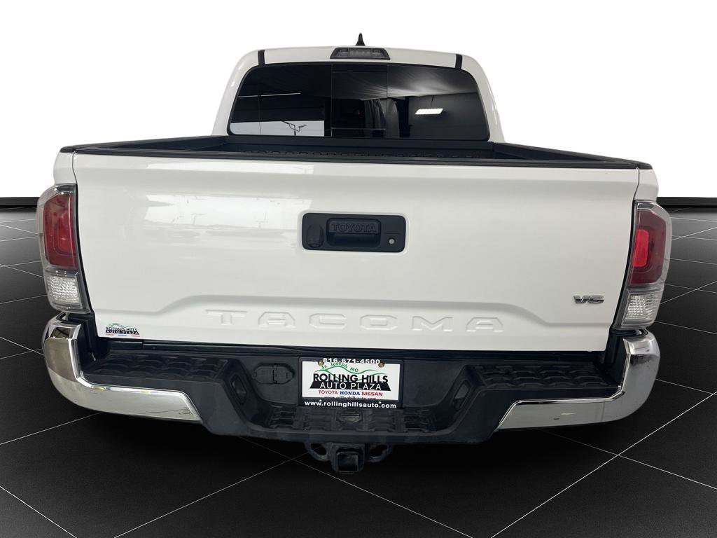 Used 2023 Toyota Tacoma TRD Off-Road AWD/4WD image 4