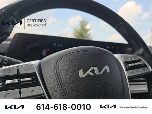 Certified 2024 Kia Telluride S w/ S Sunroof Package AWD/4WD image 22