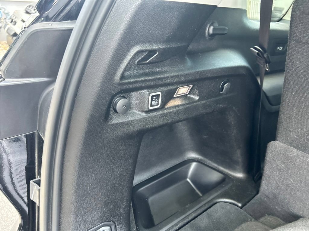 Used 2023 Jeep Grand Cherokee L Limited AWD/4WD image 35