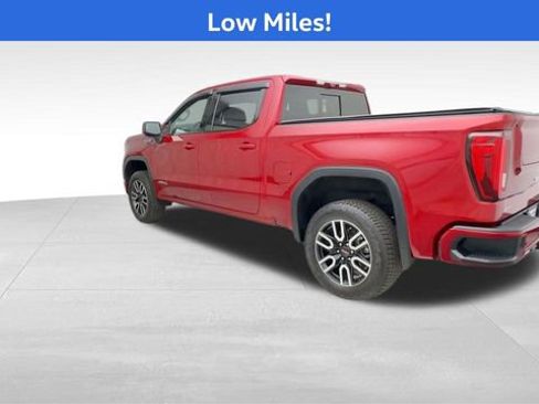 Used 2024 GMC Sierra 1500 AT4 w/ Technology Package image 4