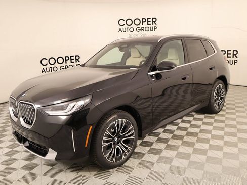 New 2025 BMW X3 xDrive30i w/ Premium Package AWD/4WD image 11