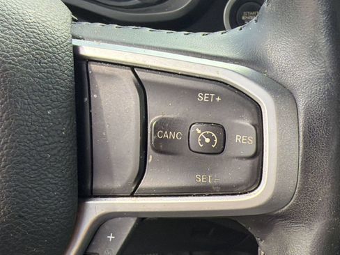 Used 2022 RAM 1500 Lone Star AWD/4WD image 18