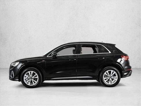 Certified 2025 Audi Q3 2.0T Premium Plus w/ Premium Plus Package image 9