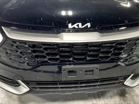 Used 2025 Kia Sportage EX FWD image 33