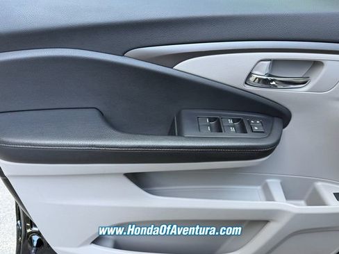 Certified 2020 Honda Pilot EX image 18