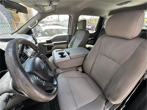 Used 2017 Ford F250 XLT w/ XLT Value Package AWD/4WD image 16