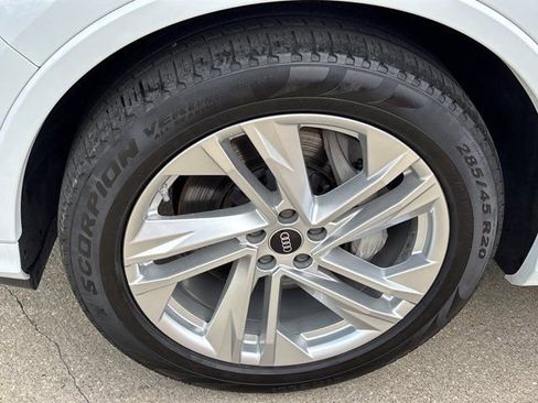 Used 2023 Audi Q7 3.0T Prestige w/ Prestige Package AWD/4WD image 16