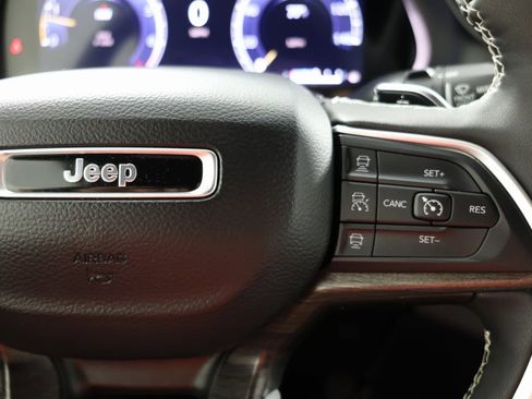 Used 2024 Jeep Grand Cherokee Limited w/ Trailer Tow Package image 31