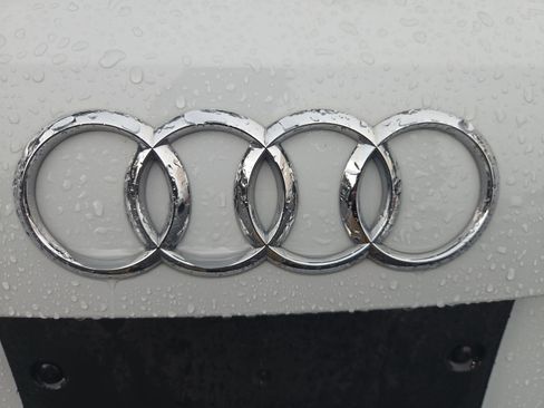 Used 2024 Audi Q3 2.0T Premium Plus w/ Premium Plus Package AWD/4WD image 12