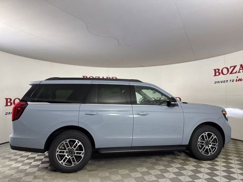 New 2025 Ford Expedition Active image 8