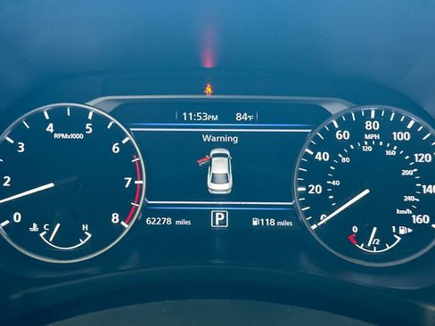Used 2022 Nissan Sentra SV FWD image 25