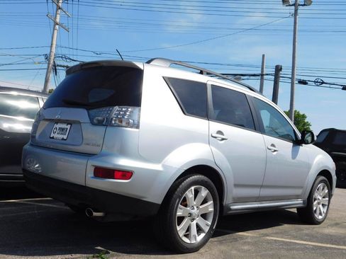 Used 2010 Mitsubishi Outlander SE AWD/4WD image 5