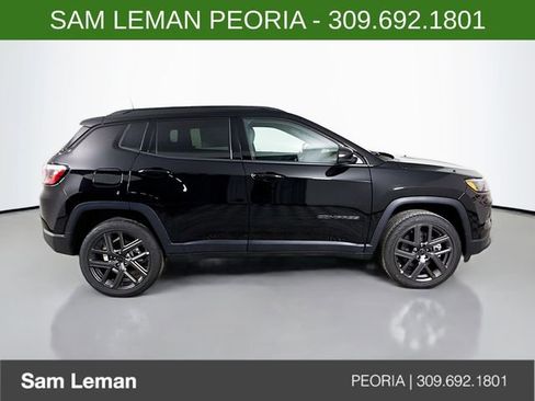 New 2026 Jeep Compass Limited image 8