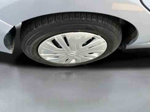 Used 2021 Mitsubishi Mirage ES image 9