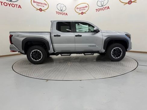 New 2026 Toyota Tacoma TRD Off-Road AWD/4WD image 3