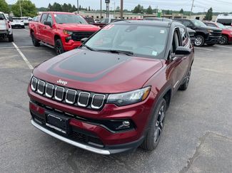 Used 2022 Jeep Compass Limited w/ Mopar Graphics Package image 1