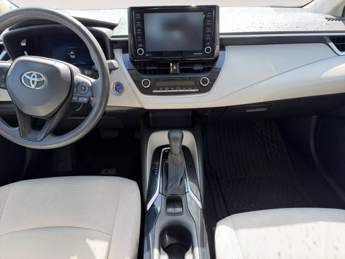 Used 2022 Toyota Corolla LE FWD image 11