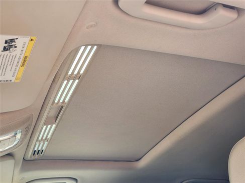 Used 2021 Mercedes-Benz GLE 350 image 20