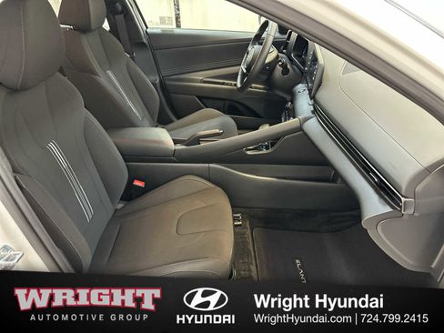 Certified 2025 Hyundai Elantra Sport w/ Cargo Package image 18
