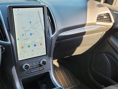 Used 2021 Ford Edge ST-Line image 26