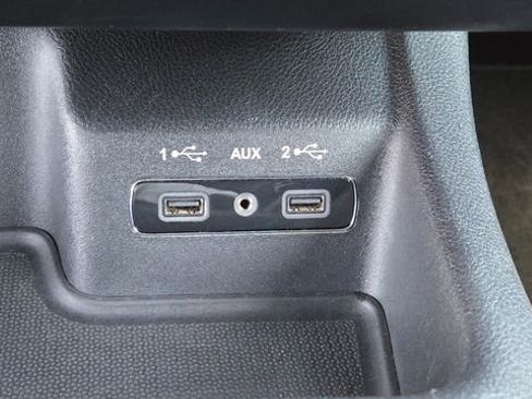 Used 2019 Dodge Durango GT RWD image 24