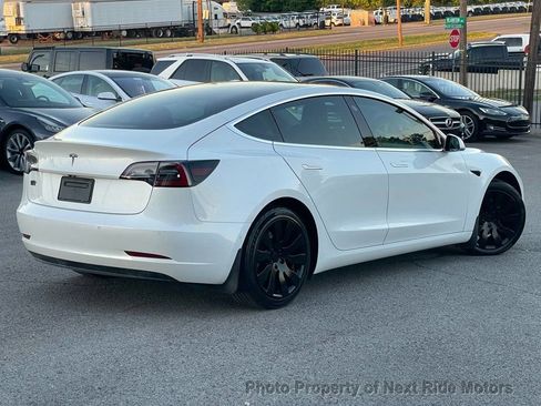 Used 2019 Tesla Model 3 Long Range RWD image 2