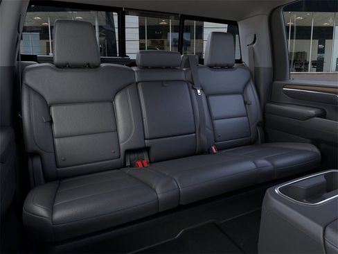 New 2026 GMC Sierra 2500 SLT w/ SLT Premium Package image 17