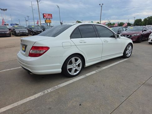 Used 2010 Mercedes-Benz C 300 Sedan image 5