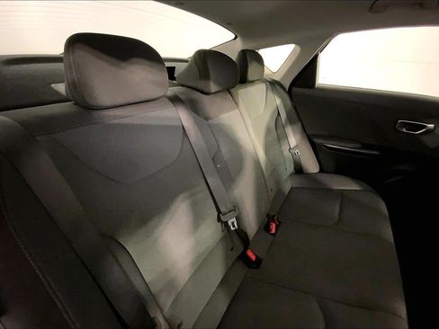 Certified 2025 Kia K4 FWD image 23
