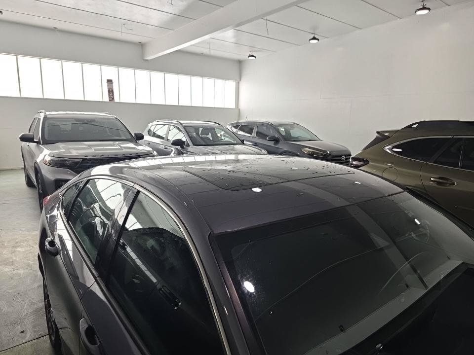 Used 2021 Honda Accord EX image 5