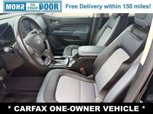 Used 2022 Chevrolet Colorado Z71 w/ Z71 Midnight Edition AWD/4WD image 16