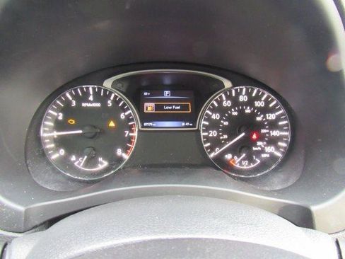 Used 2017 Nissan Altima 2.5 S w/ Power Driver Seat Package FWD image 13