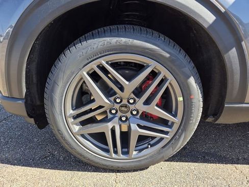 New 2026 Ford Explorer ST-Line w/ ST-Line Street Pack image 23