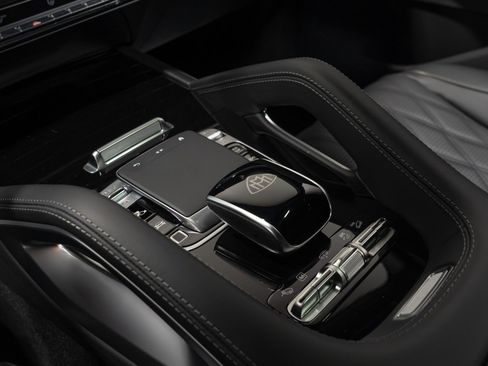 Used 2026 Mercedes-Benz Maybach GLS 600 4MATIC image 57