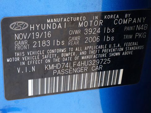 Used 2017 Hyundai Elantra SE FWD image 14